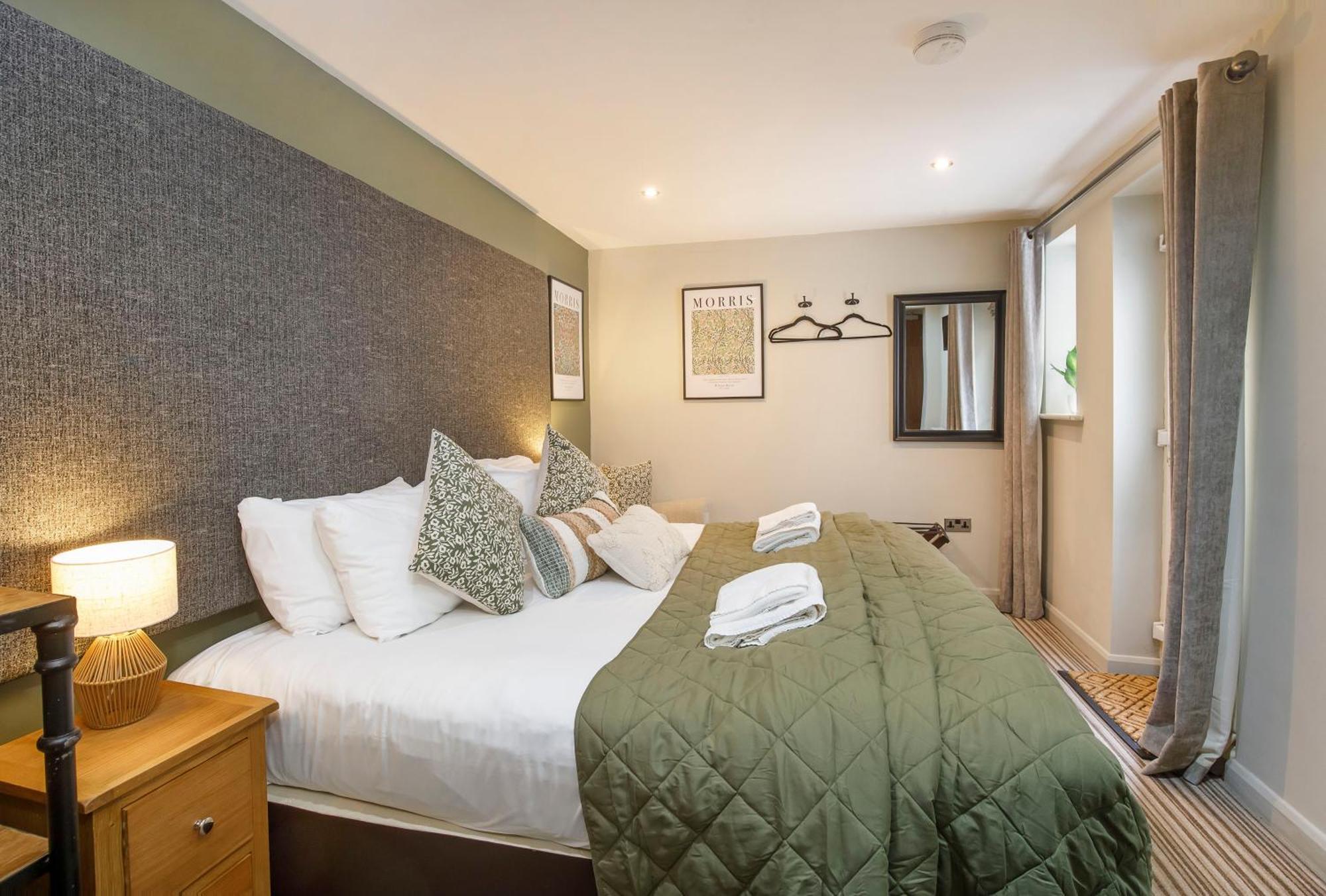 Clearly Bootham Apartment